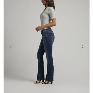 Silver Jeans Suki 17" Bootcut W31/L32